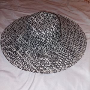 Wide brim floppy hat